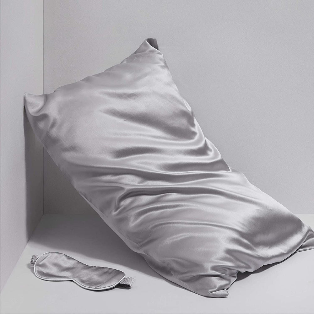 Premium Silk Eye Mask Silk Pillowacse Close up shot